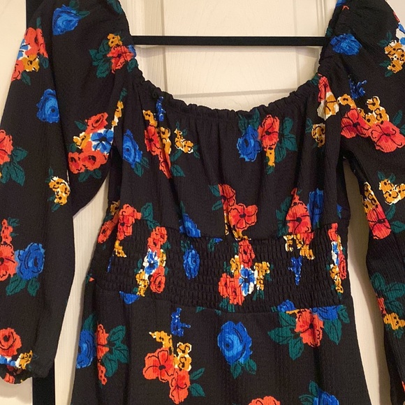 Miss Selfridge Fitted Flare Mini Dress with Ruched Waist - Picture 2 of 4